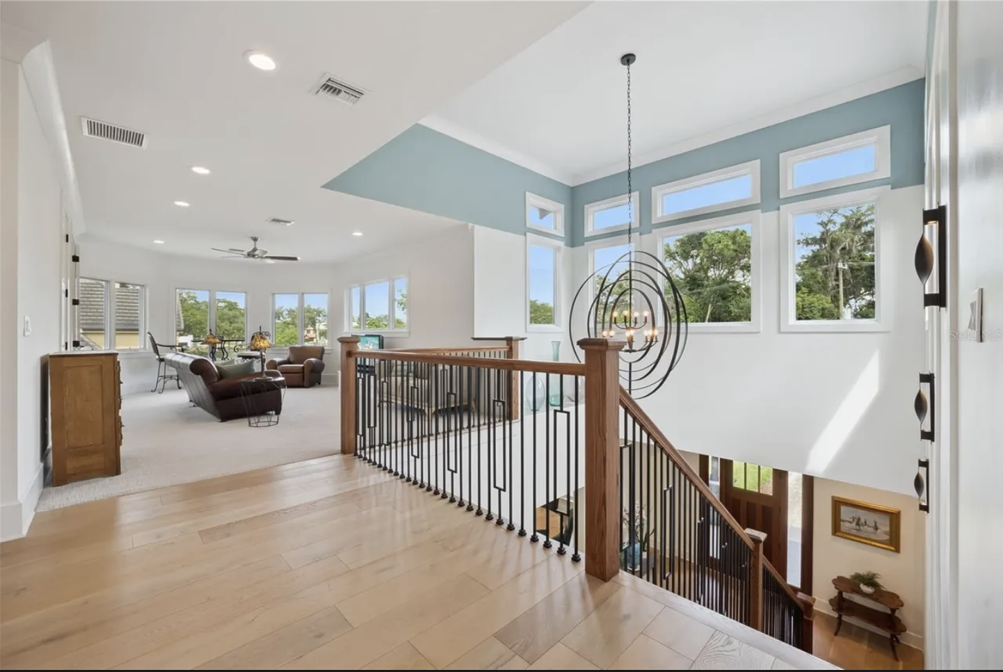 Upstairs landing overlooking the entry foyer
